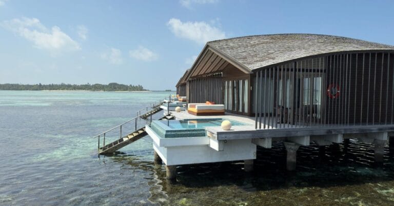 Benefits of Booking With Travelution Holidays