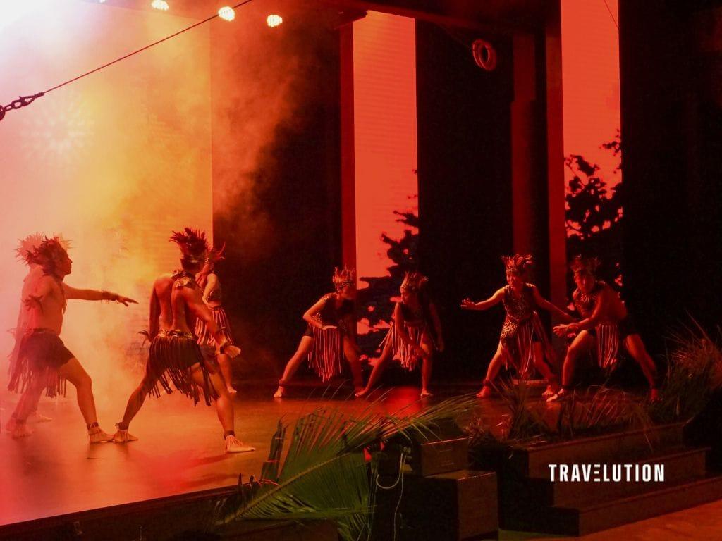 Kajian Club Med Cherating Ulasan Club Med Cherating - Rancangan Teater
