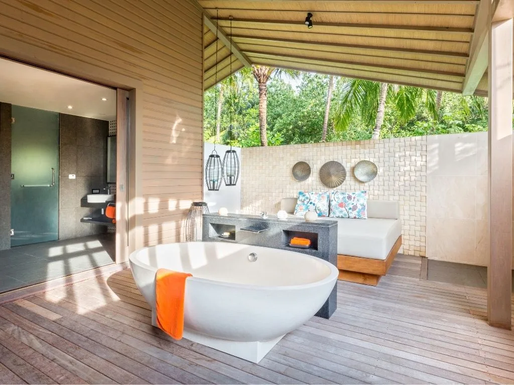 Club Med Finolhu Sunrise Beach Villa