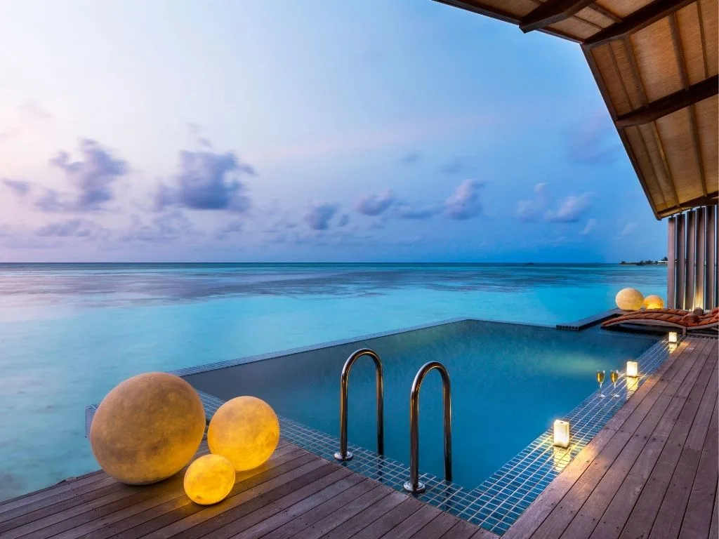 Club Med Finolhu Sunset Overwater Villa