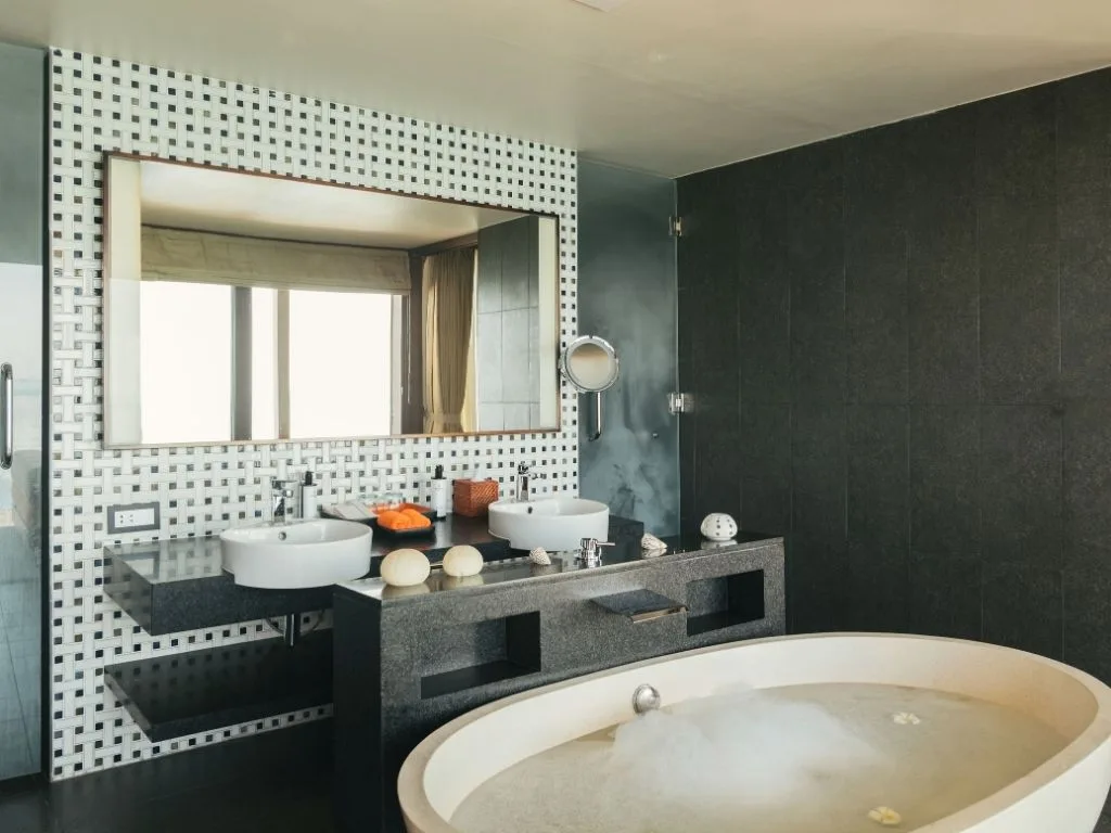 Club Med Finolhu Sunset Overwater Villa