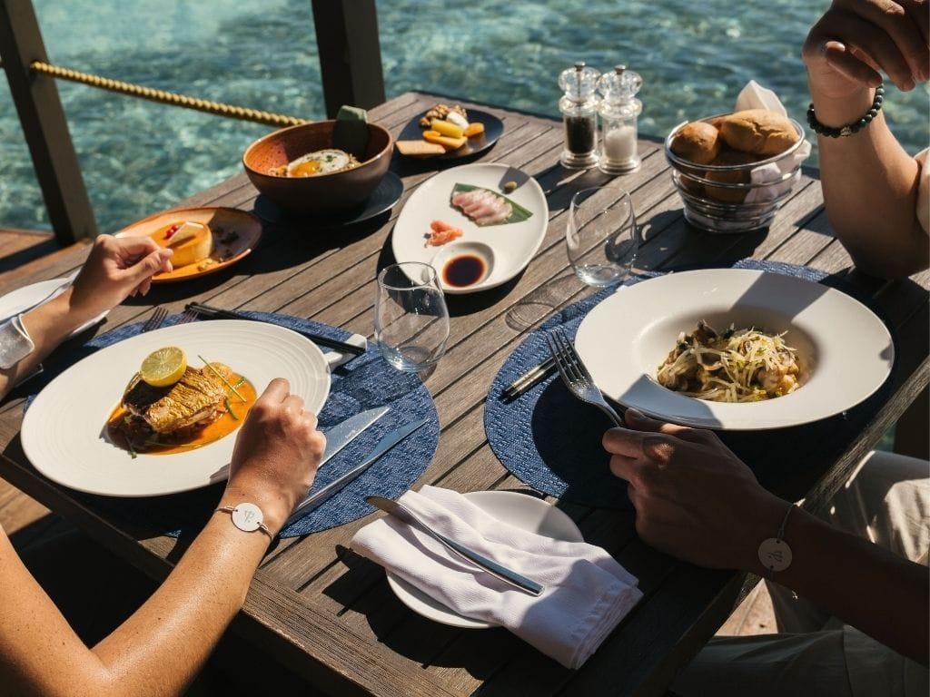 Club Med Finolhu Villas Club Med Finolhu The Motu Restaurant