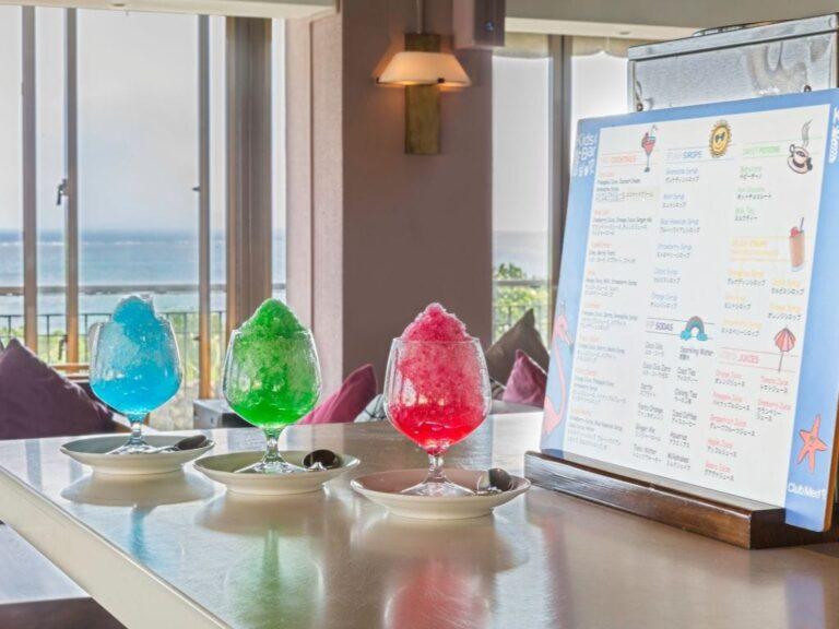 Club Med Kabira - Main Bar