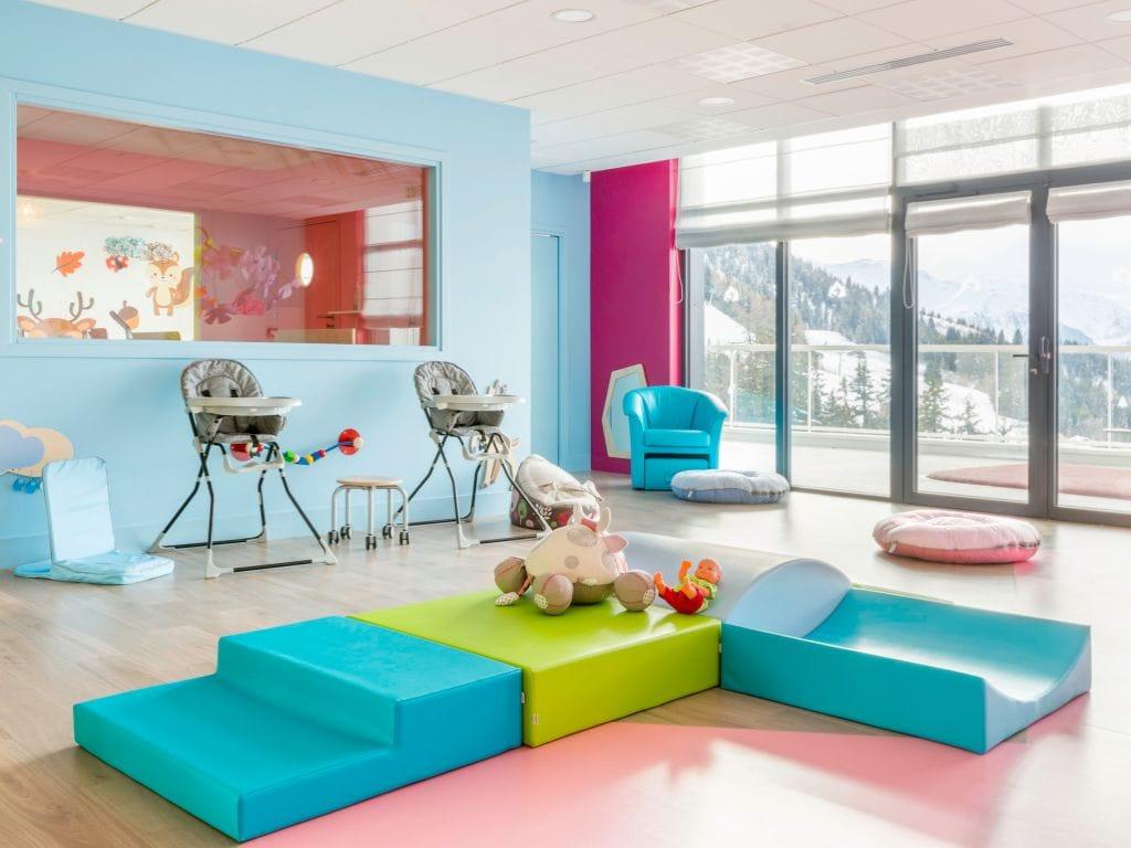莱萨尔克度假村 Club Med Les Arc Panorama 婴儿俱乐部
