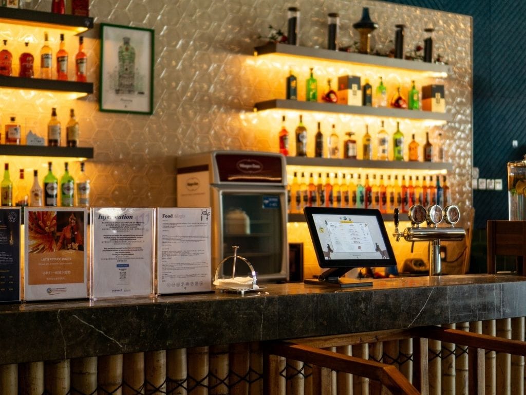 Club Med Lijiang Review - Dayan Bar