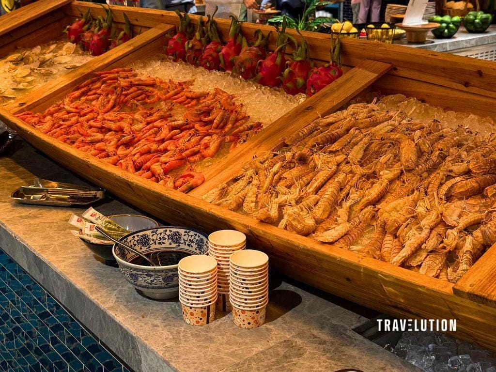Club Med Lijiang Review - Seafood Buffet