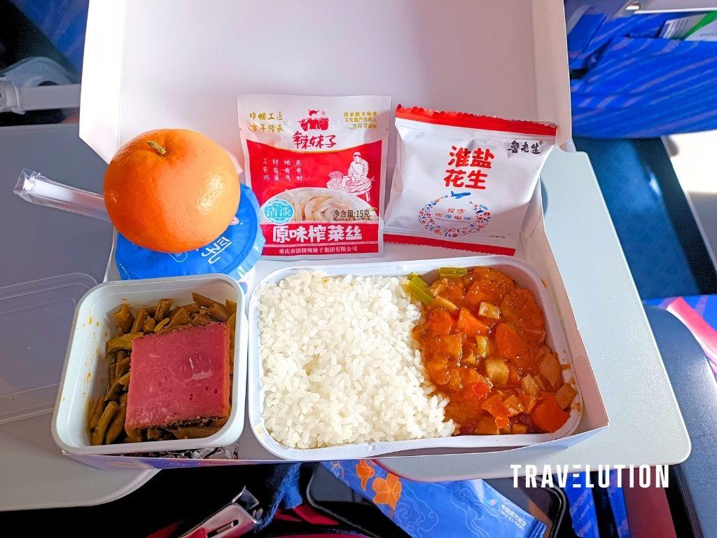 Flights to Lijiang: China Eastern vs China Southern Airlines China Southern Airline Braised Fish Rice