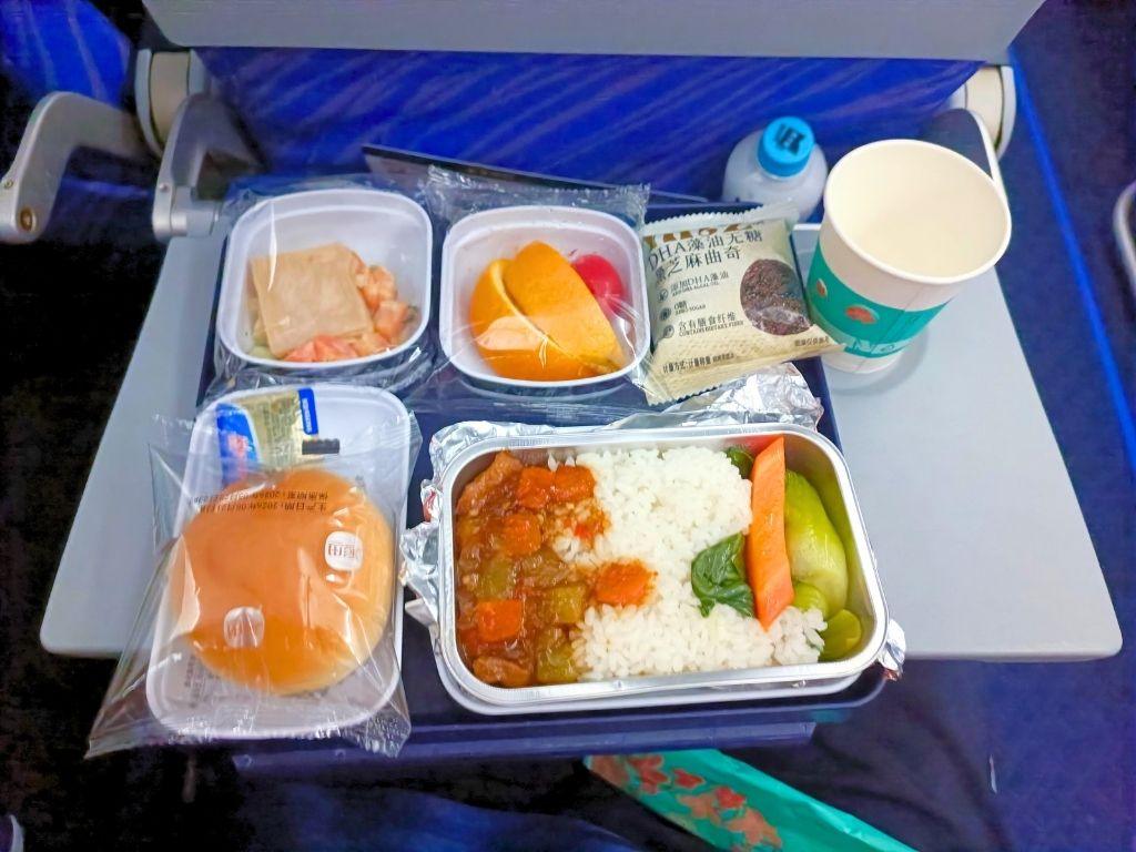 Flights to Lijiang: China Eastern vs China Southern Airlines China Southern Airline Spicy Braised Fish Rice