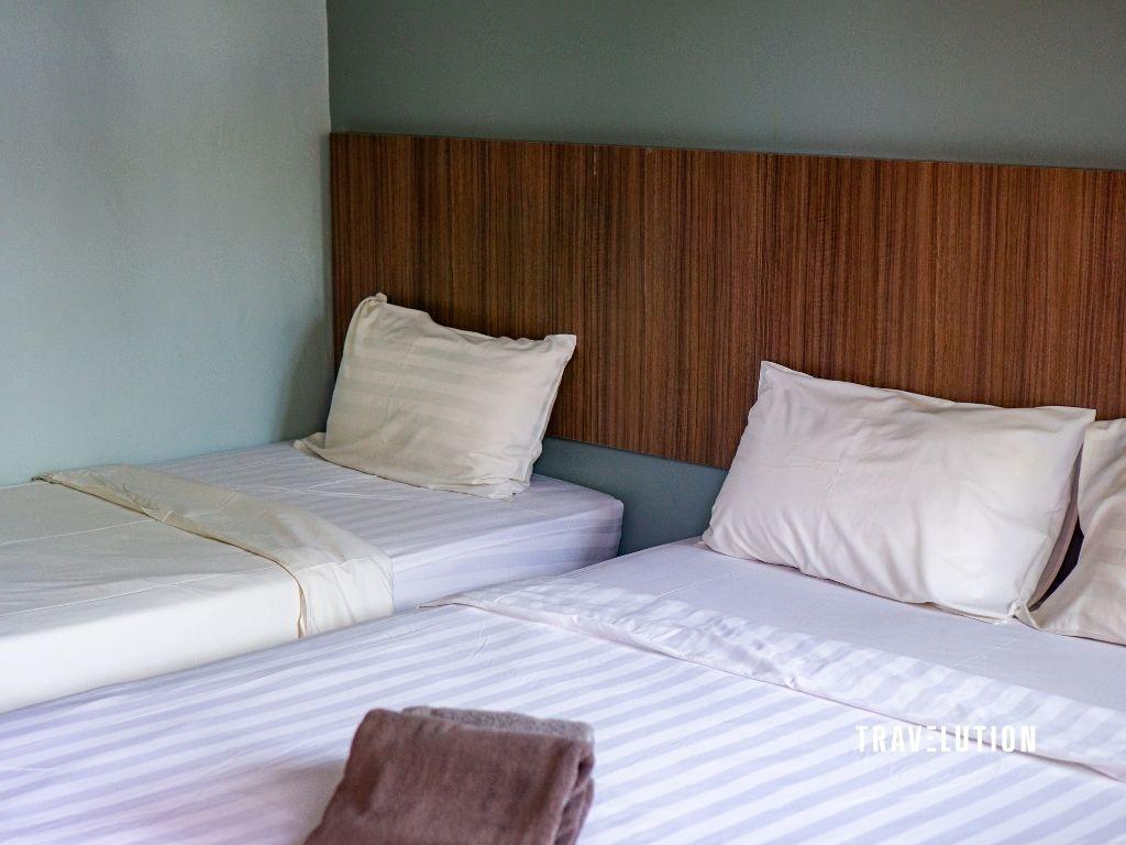 Redang Beach Resort Review Redang Beach Resort Review - Standard Triple Room
