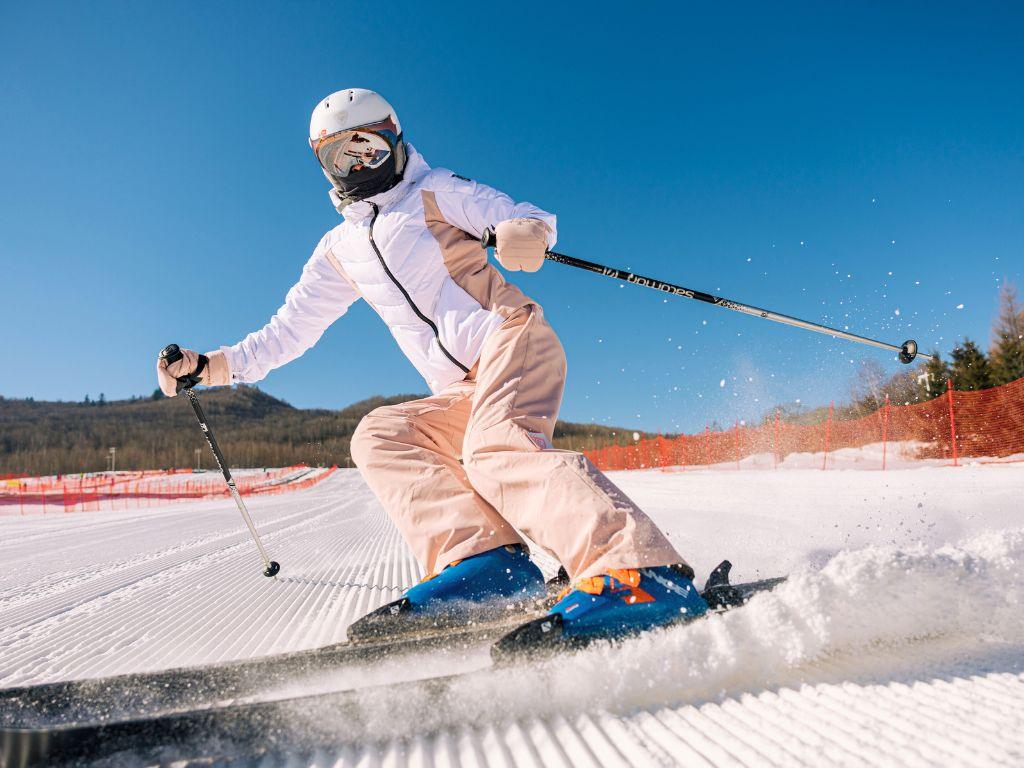 Pesta Kembara Club Med Club Med China - Sewaan Ski Percuma