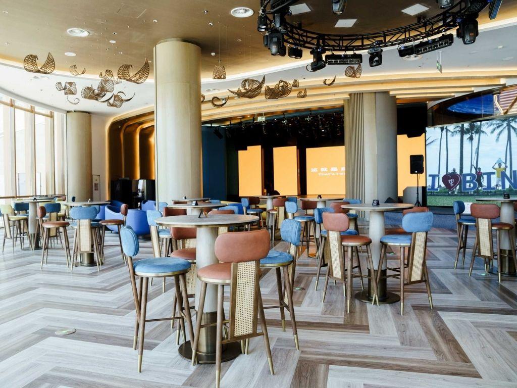 Club Med Joyview Heilongtan Club Med Joyview Heilongtan Joy Bar
