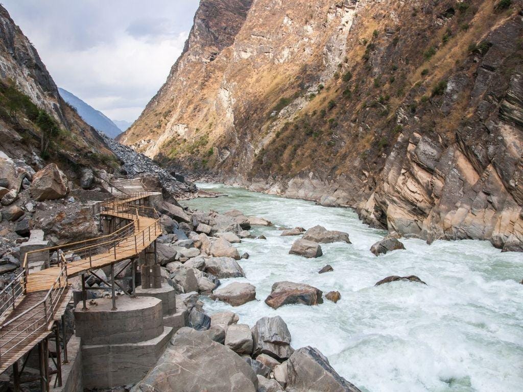 Hidden Gems Near Club Med Lijiang Hidden Gems Near Club Med Lijiang - Tiger Leaping Gorge