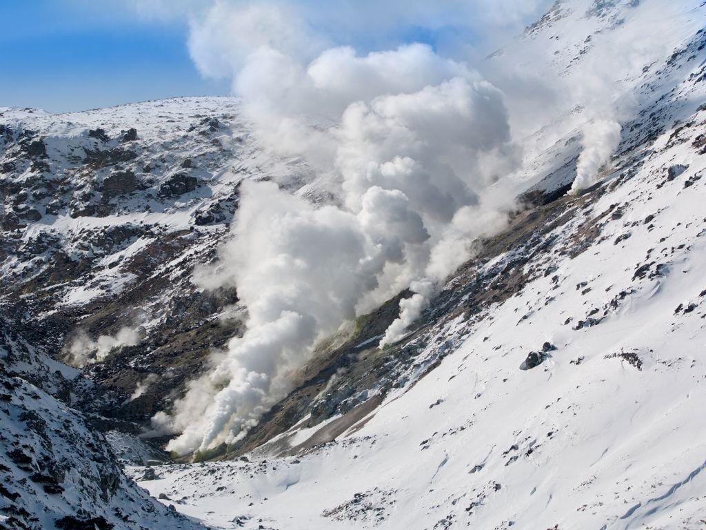 Things to Do After Club Med Hokkaido: 5-Day Itinerary Ideas Things to Do After Club Med Hokkaido - Noboribetsu