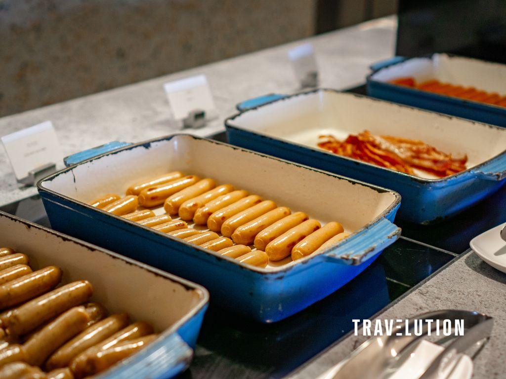 What is Club Med Joyview and Urban Oasis - Daily Breakfast