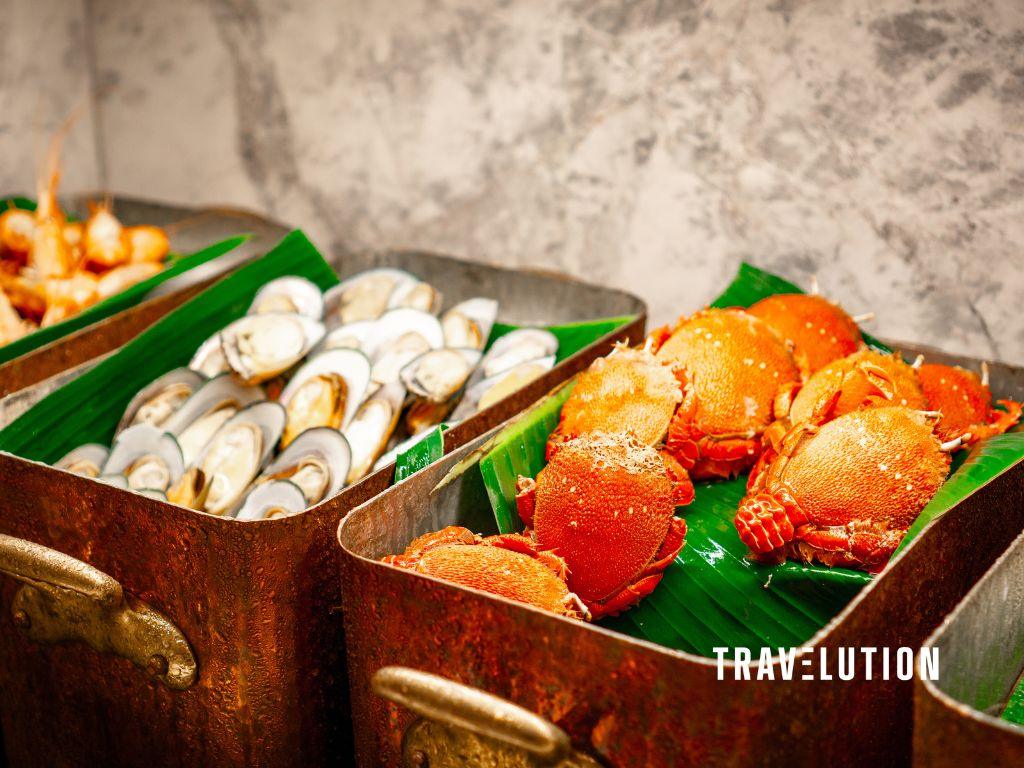 What is Club Med Joyview and Urban Oasis - Seafood at Dinner Buffet