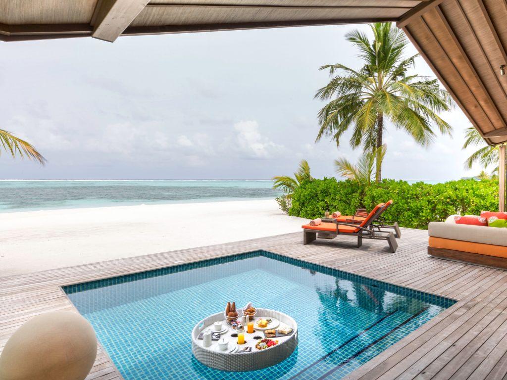Club Med Finolhu Villas Club Med Finolhu Villas - Fly Free