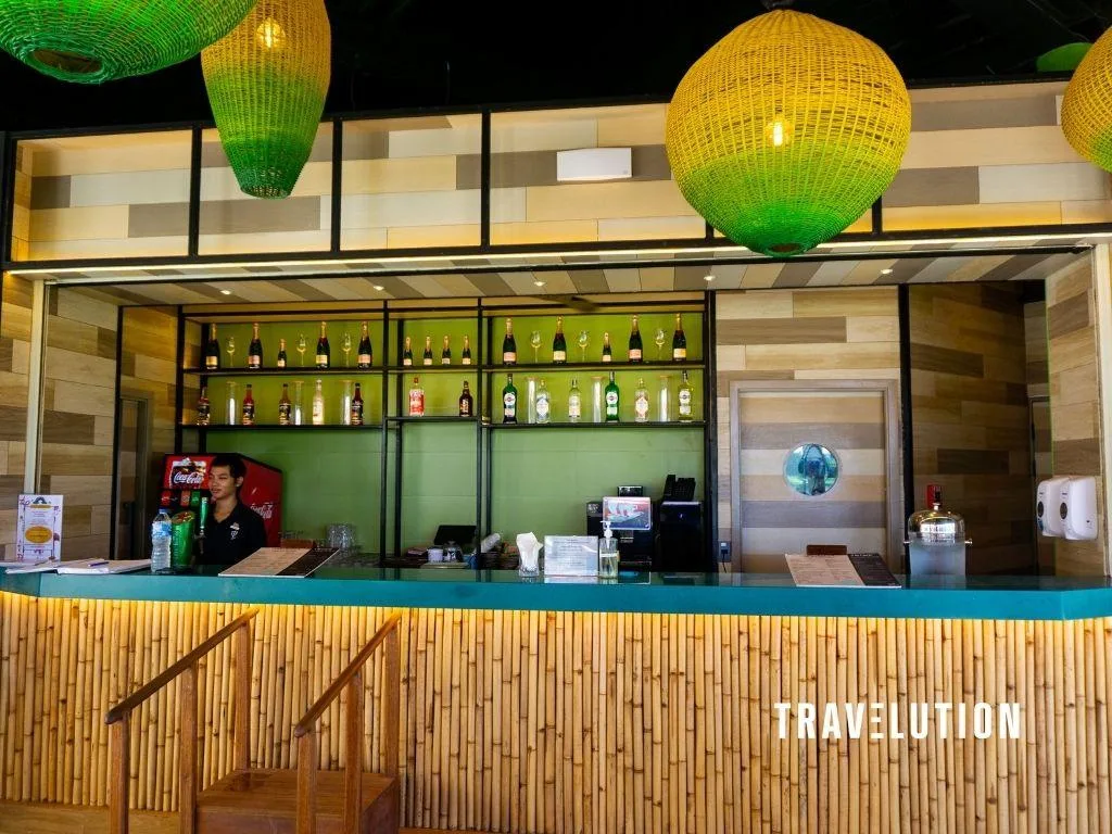 Club Med Phuket Family Oasis Review: A First Look at the Family Focused Area Club Med Phuket Family Oasis - Splash Park Family Bar