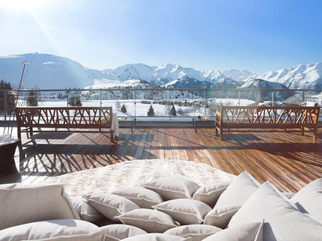 Club Med Alpe dHuez - Mountain View