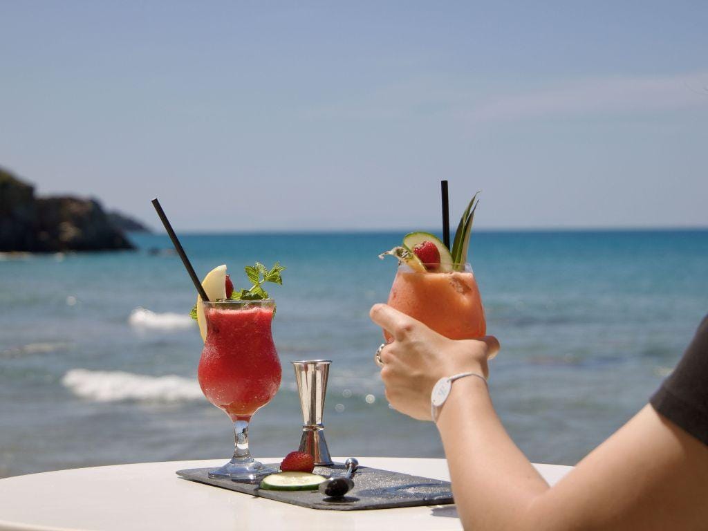 Club Med Cefalu - Drinks By The Sea