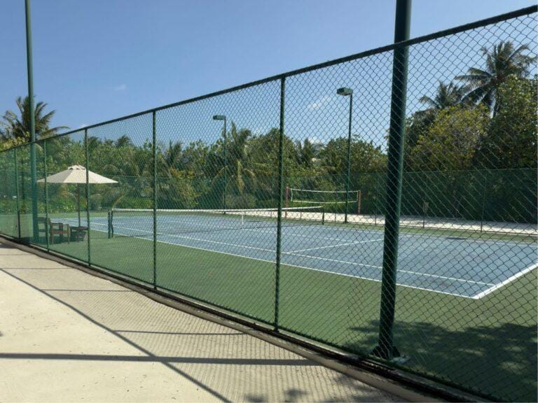 Club Med Finolhu Villas - Tennis Court