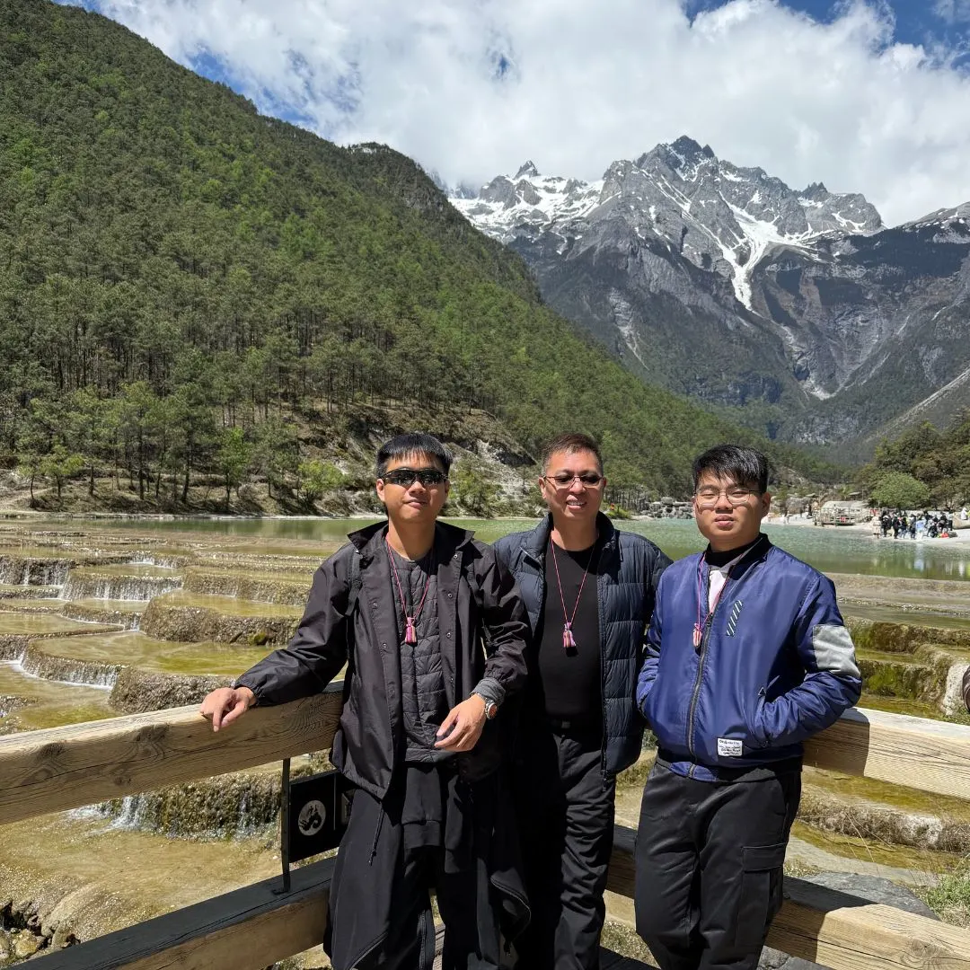 Travelution Holidays Travelution Holidays team planning Club Med holidays at Club Med Lijiang