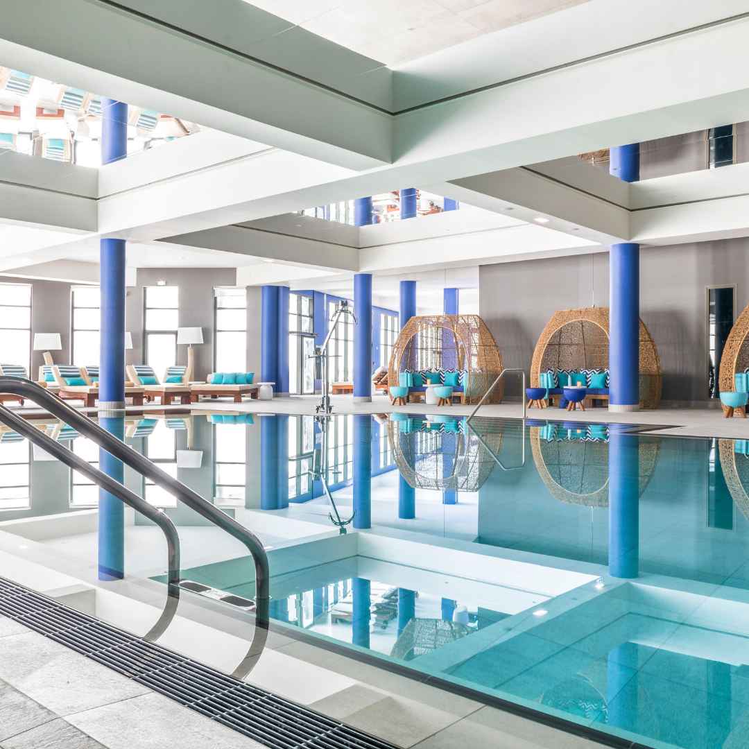 Club Med Alpe d Huez Swimming Pool